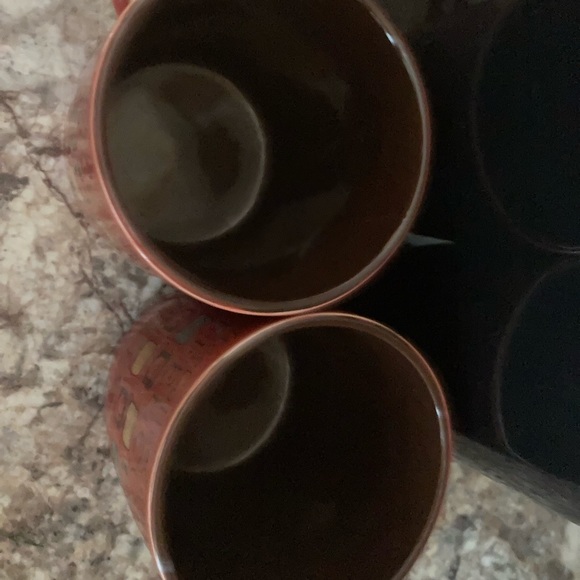 Pair of cute coffee cups! - Picture 3 of 5